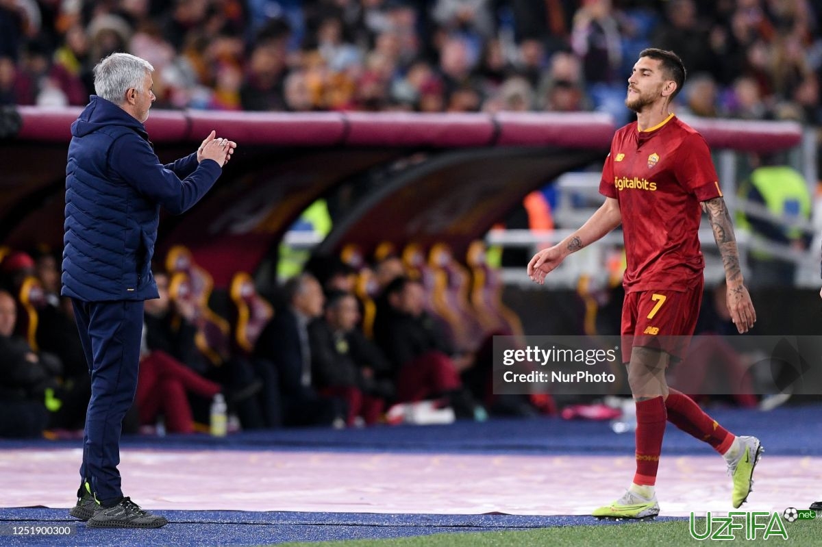                           Mourinyu: "Roma" futbolchilari – sotqin"		- uzfifa.net.