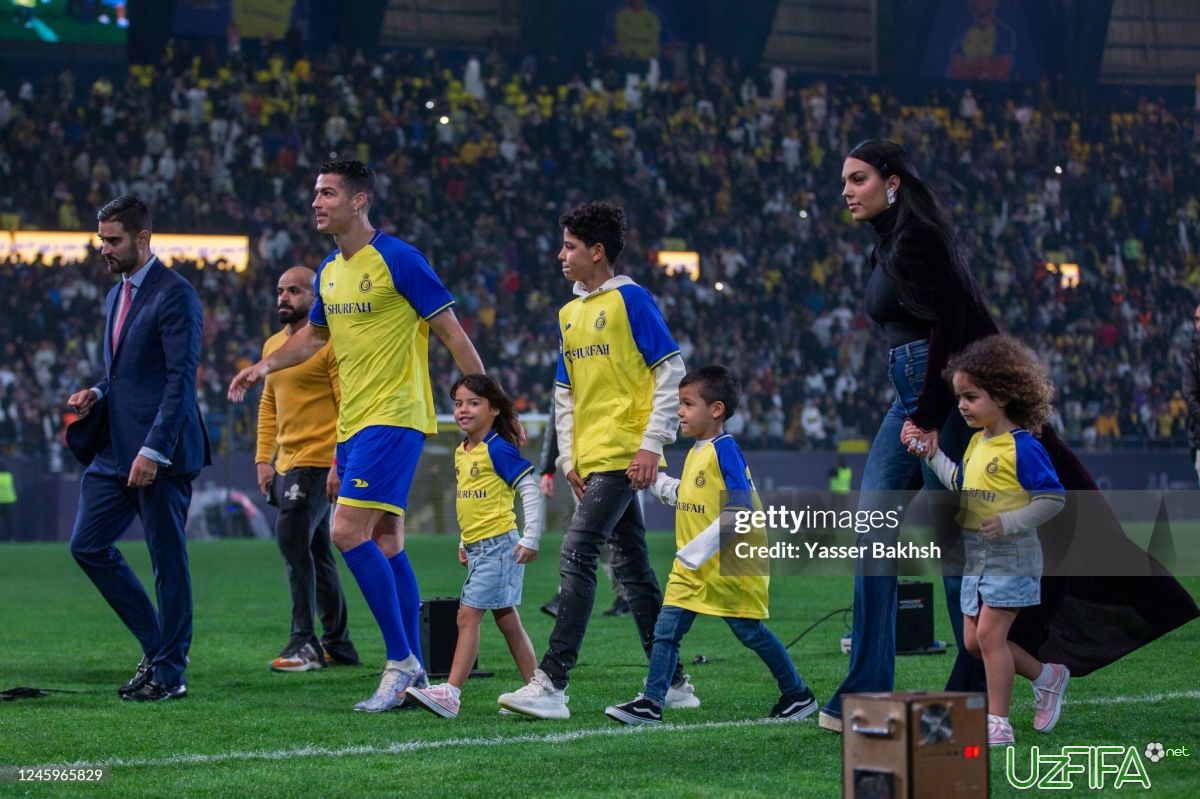                           Ronaldu: "O'g'limning aytishicha Mbappe mendan kuchliroq ekan"		- uzfifa.net.