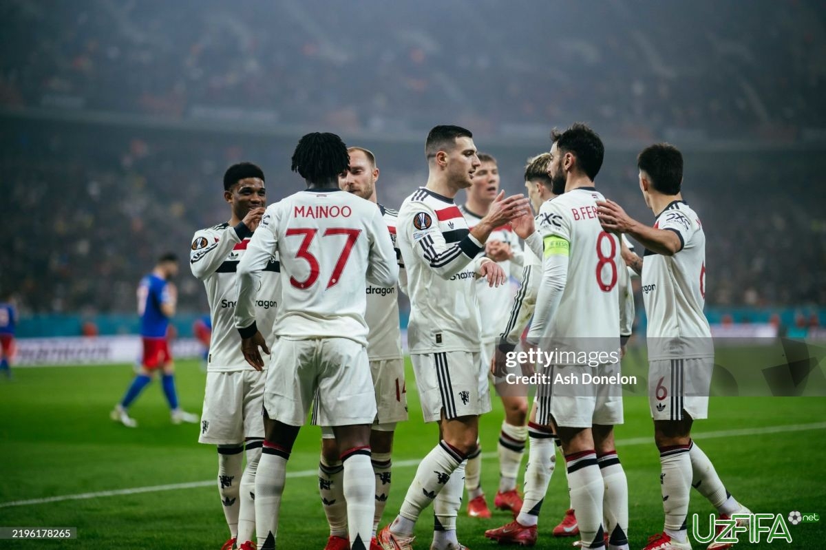               Video&nbsp;            Evropa ligasi. Mourinyu amalladi, peshqadamni mag'lub qilgan jamoa pley-offga chiqa olmadi va barcha natijalar		- uzfifa.net.