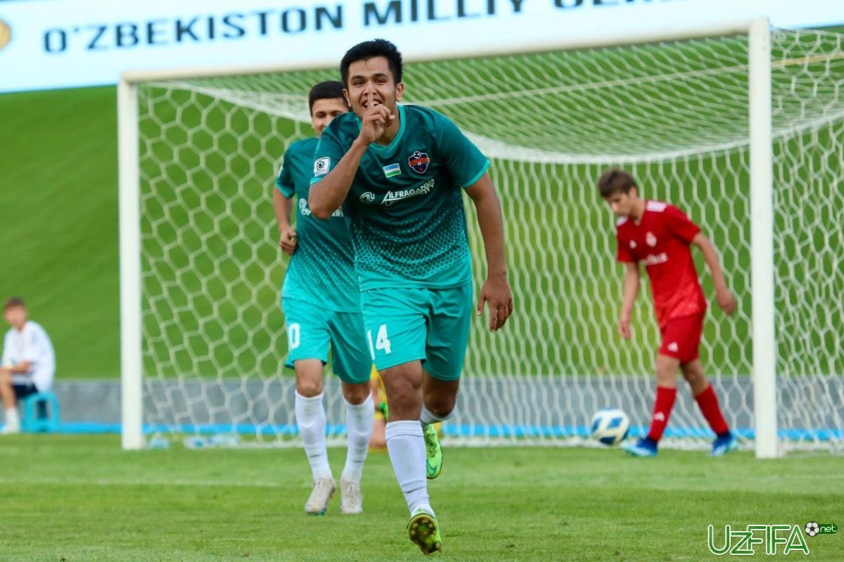 Hamidullo Abduhamidov: "Jarohatlardan so'ng futbol bilan xayrlashish fikri paydo bo'lgan edi" - uzfifa.net.