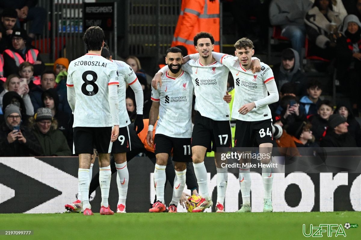 APL. "Liverpul" mehmonda "Bornmut"dan ustun keldi, "Everton"dan 4:0, "Sautgempton" va "Fulxem"dan mehmondagi g'alaba - uzfifa.net.