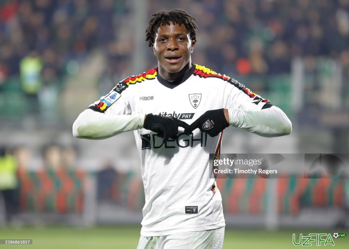 Foto Rasman. Manchester Yunayted qishdagi ilk xaridini amalga oshirdi - uzfifa.net.