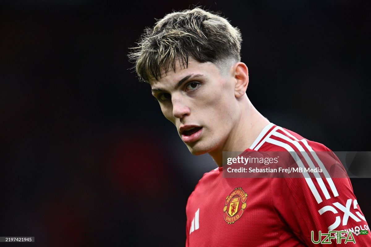 "Napoli" nega Garnachoni xarid qila olmagani malum bo'ldi - uzfifa.net.