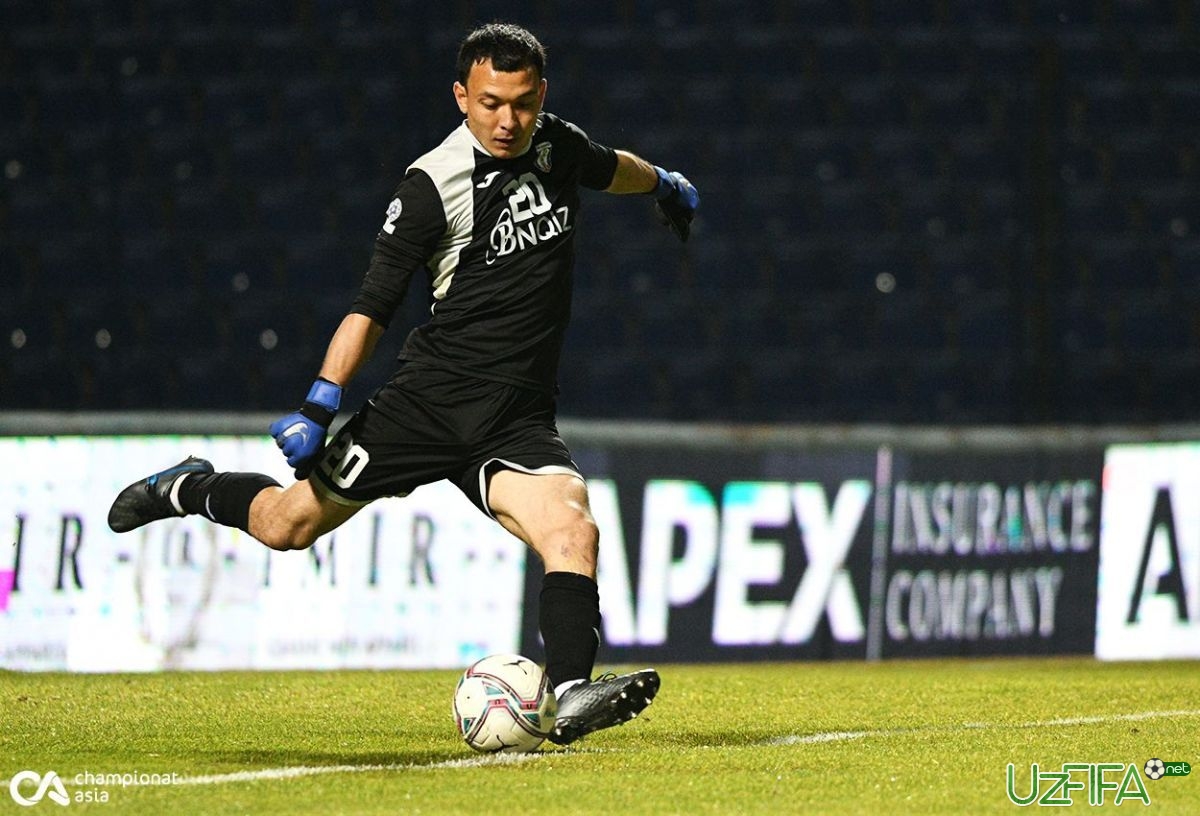 Rasman: Sardor Qobuljonov yangi mavsumda "Xorazm"da o'ynaydi - uzfifa.net.
