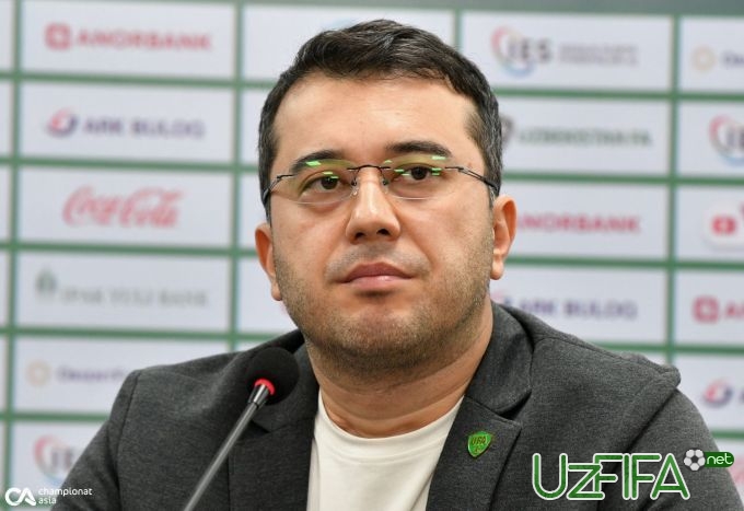 Davron Fayziev: "Katanec o'rniga xorijiy murabbiy varianti ham ko'rib chiqildi. Kapadze uning yordamchilarini qoldirishga qaror qildi" - uzfifa.net.