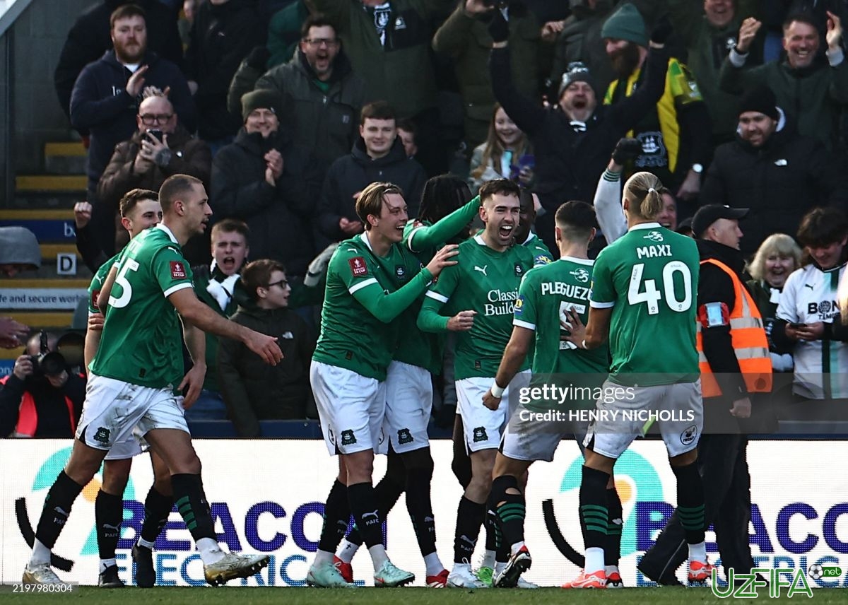 Angliya kubogi. "Liverpul" Chempionshipning so'nggi o'rindagi jamoasiga mag'lub bo'lib, sensacion tarzda musobaqadan chiqib ketdi - uzfifa.net.