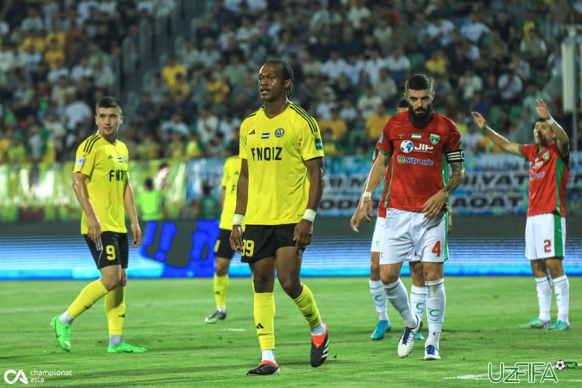 Nsungusi Effiong "Neftchi"ni tark etdi. U faoliyatini Evropada davom ettiradi - uzfifa.net.