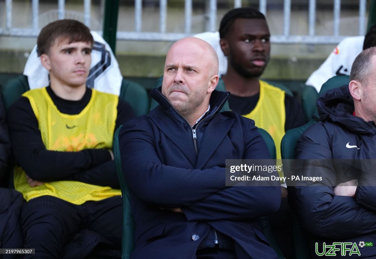                           Slot "Liverpul"ga slovakiyalik himoyachini olib kelishi mumkin		- uzfifa.net.