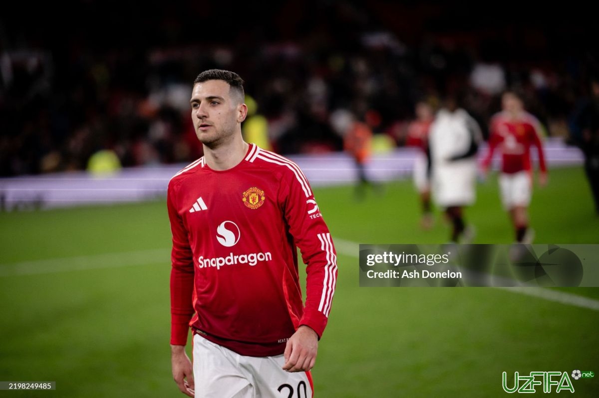 Dalot MYU haqida: "Yirik klub buncha ko'p mag'lubiyatga uchraganini, ammo shunga qaramay muxlislar qarsak chalganini hech qachon ko'rmaganman" - uzfifa.net.