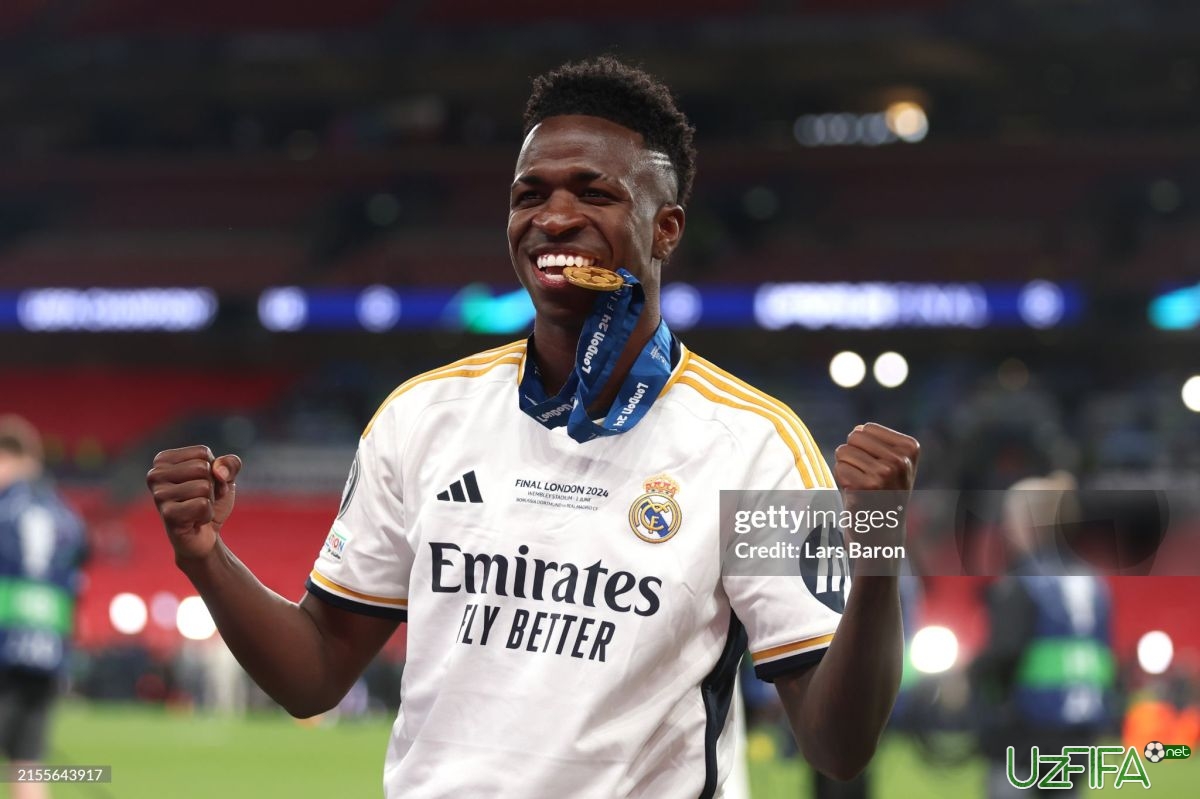                           Gvardiola: "Vinisius "Oltin to'p"ga loyiq edi"		- uzfifa.net.