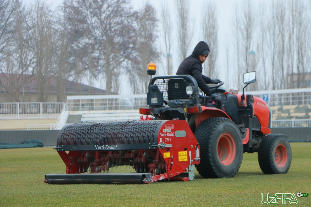               Foto             Qo'qondagi Markaziy stadiondagi qurilish ishlari qanday ketmoqda?		- uzfifa.net.