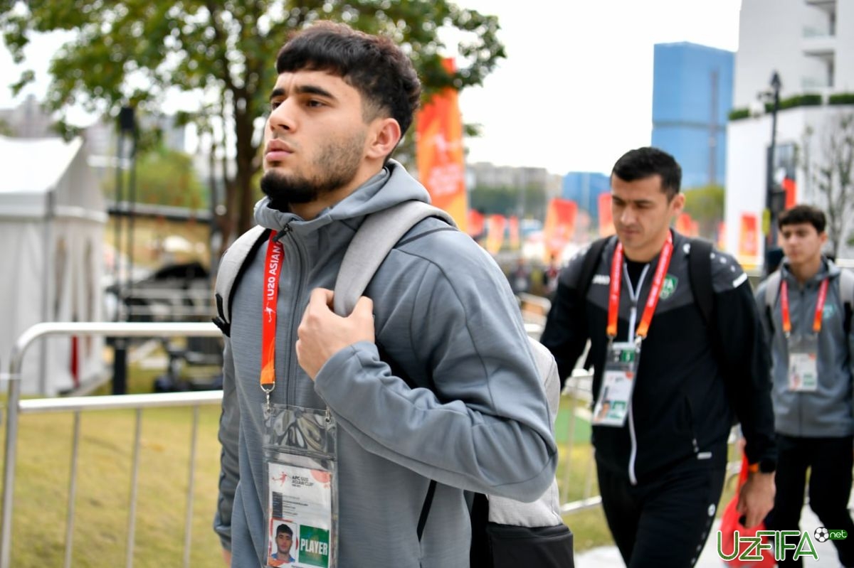               Foto             O'zbekiston stadionga etib keldi!		- uzfifa.net.