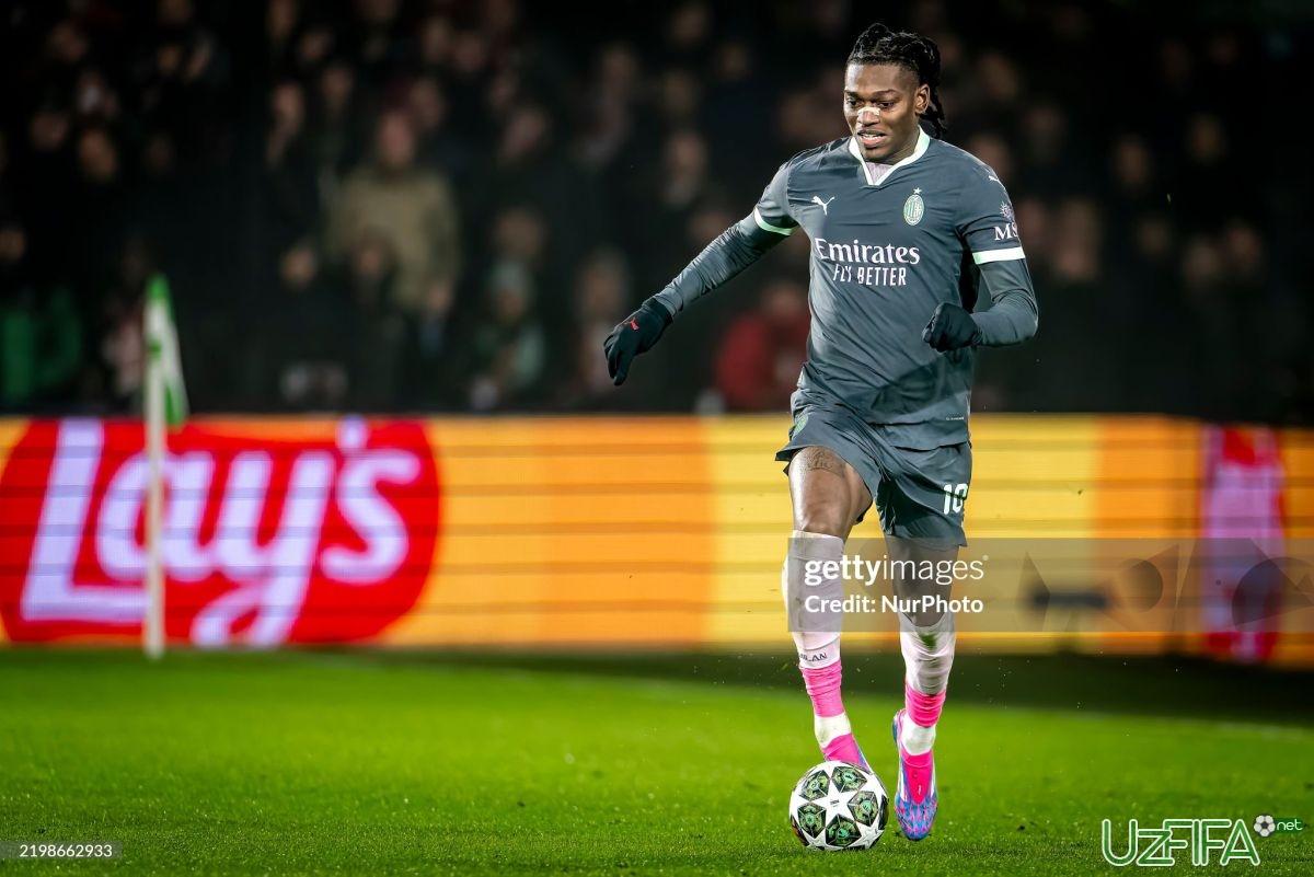                           "Barselona" 5 hujumchi nomzodini ko'rmoqda		- uzfifa.net.