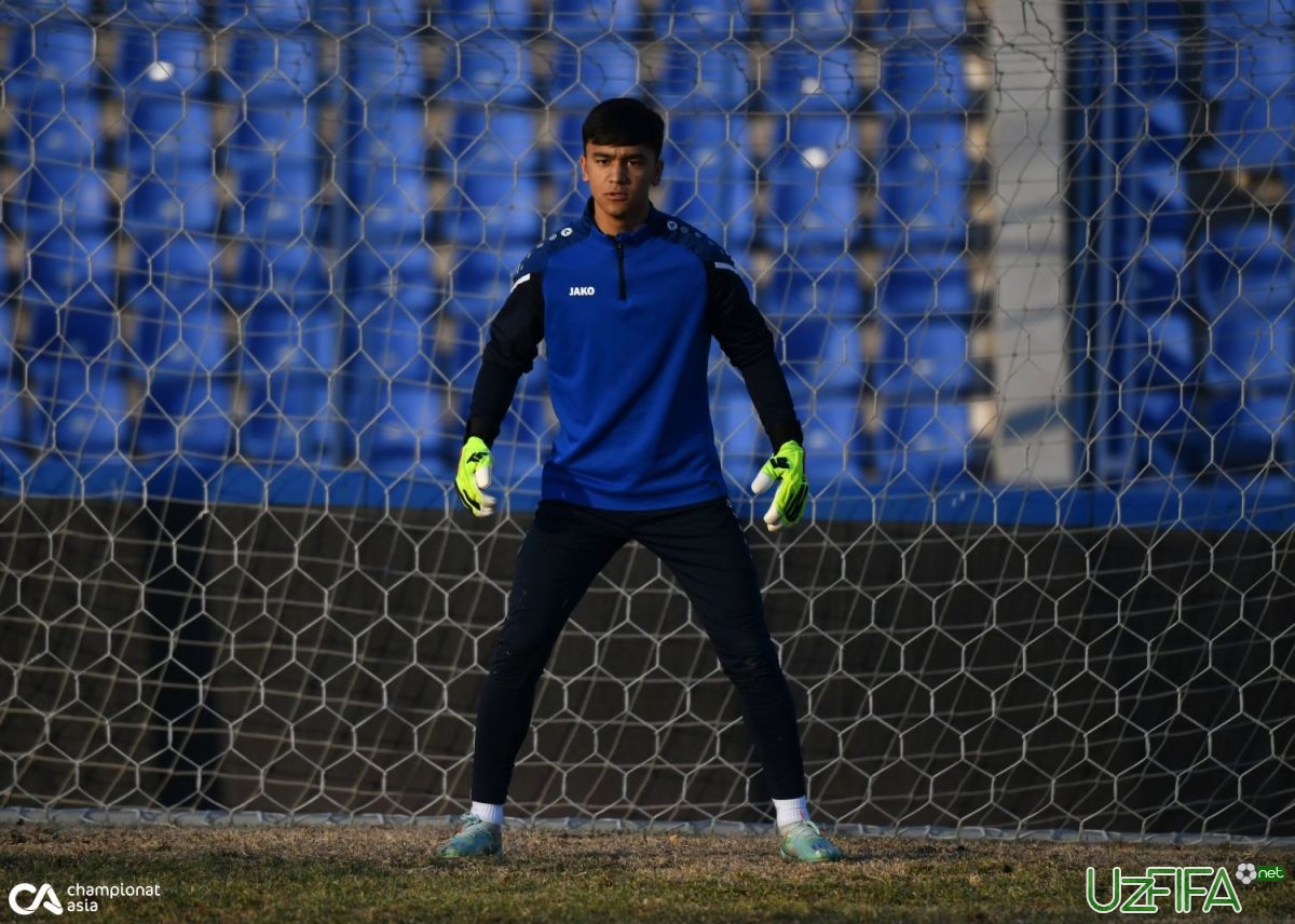                           O'zbekiston U-20 terma jamoasi darvozaboni Indoneziya va Eronga qarshi uchrashuvlar oldidan fikrlarini bildirdi		- uzfifa.net.