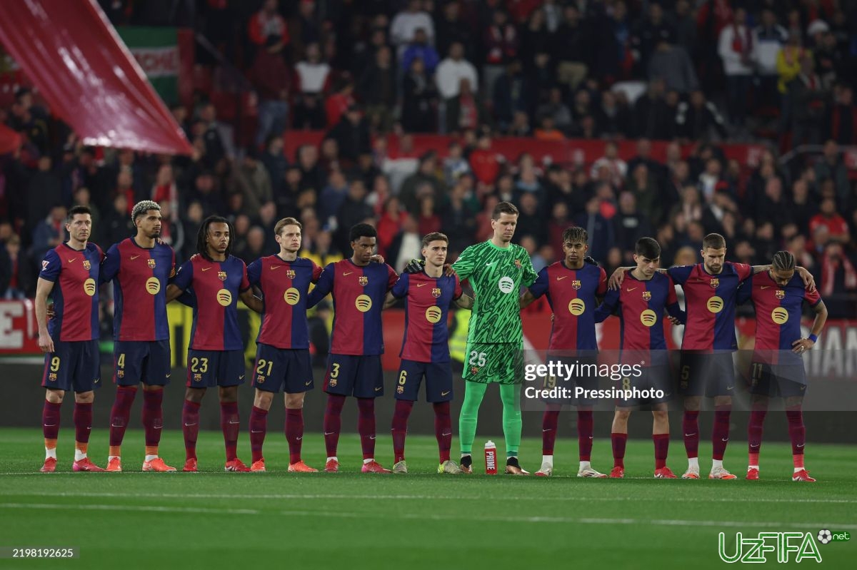                           "Barselona" uch nafar asosiy tarkib futbolchisi bilan shartnomani uzaytirmoqchi		- uzfifa.net.