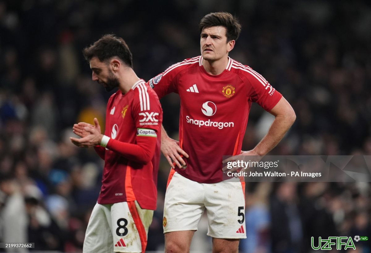 Video APL. "Manchester Yunayted" mehmonda "Tottenxem"ga yutqazdi va 15-o'ringa tushib ketdi - uzfifa.net.