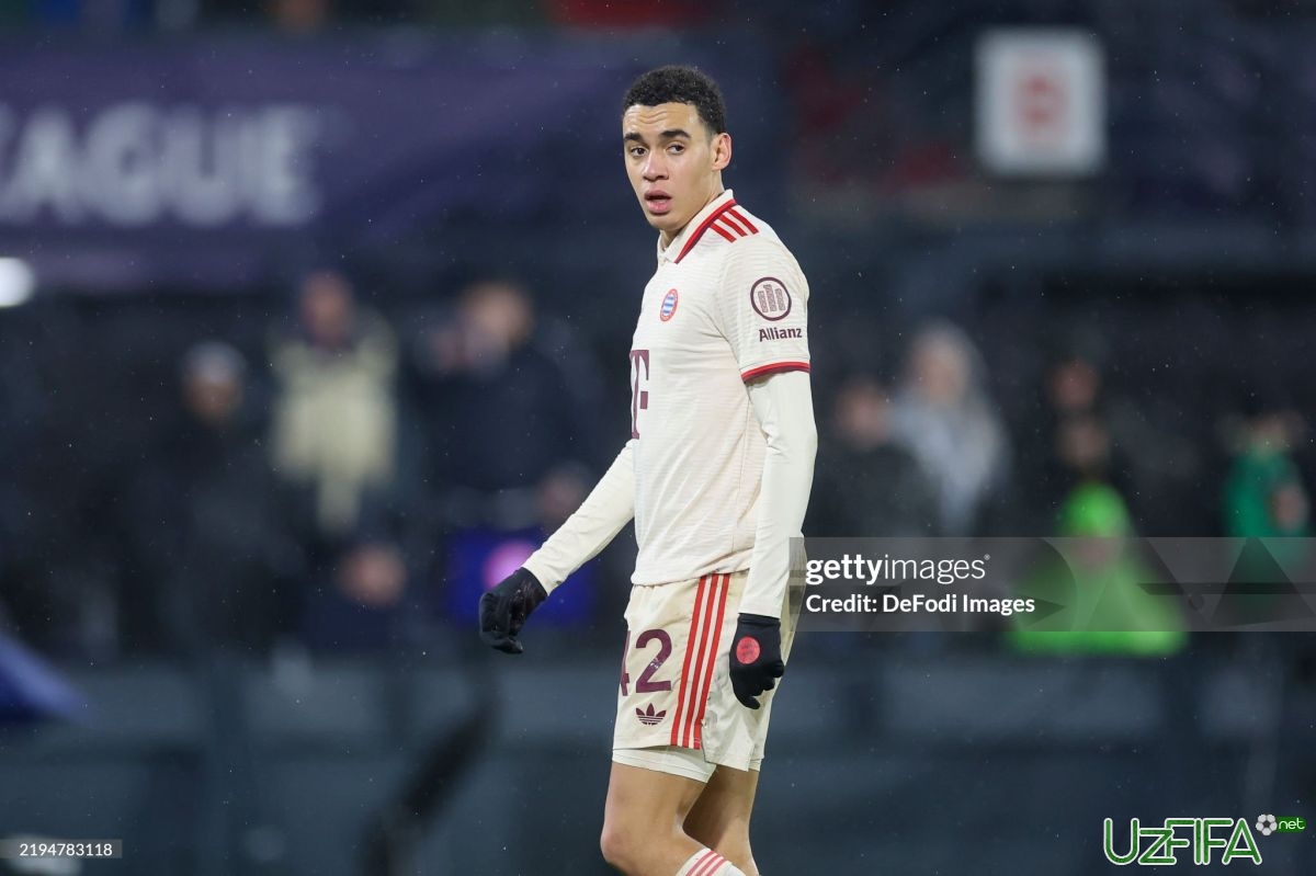                           "Musiala – butun nemis futbolining yuzi"		- uzfifa.net.