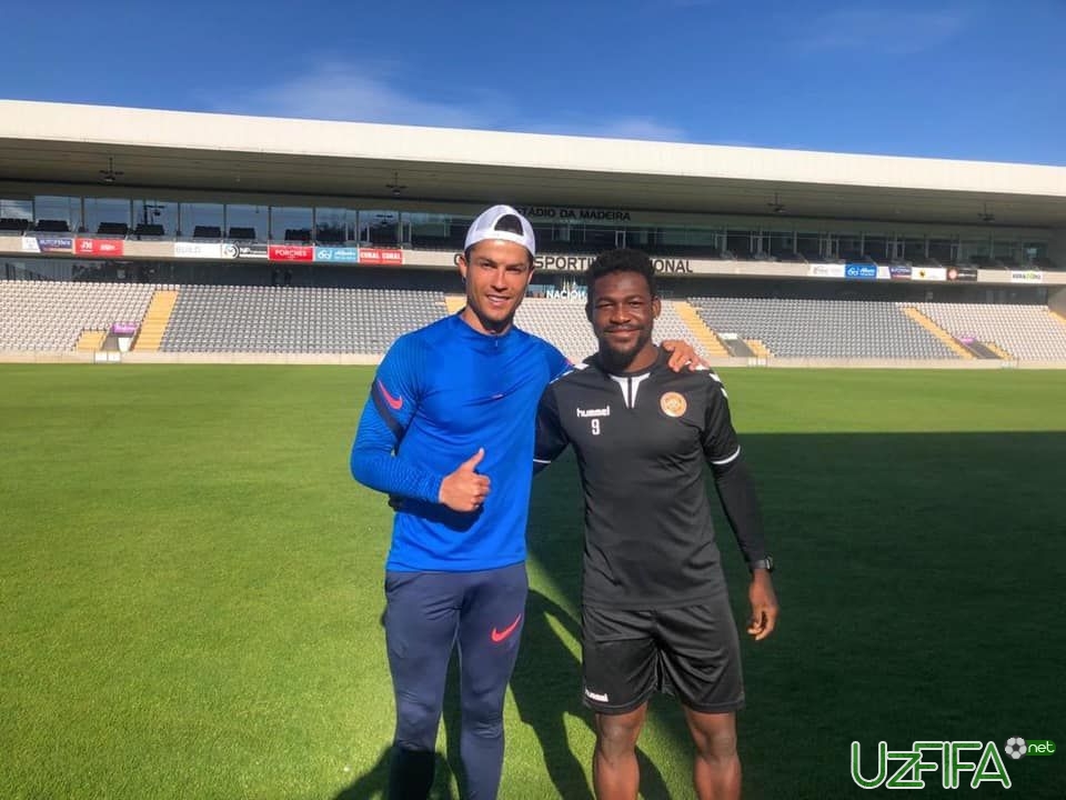 Video Ronalduning maqtoviga sazovor bo'lgan, urush tufayli jamoasini o'zgartirgan va "Paxtakor"ni OCHLning keyingi bosqichiga olib chiqqan Brayan Riaskos bilan yaqindan tanishamiz - uzfifa.net.