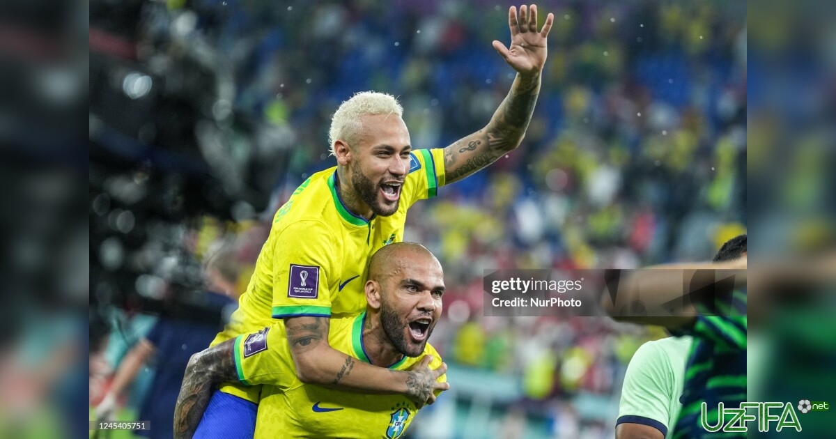 Dani Alves: "Butun Braziliya Neymar uchun o'ynashi kerak"- uzfifa.net.