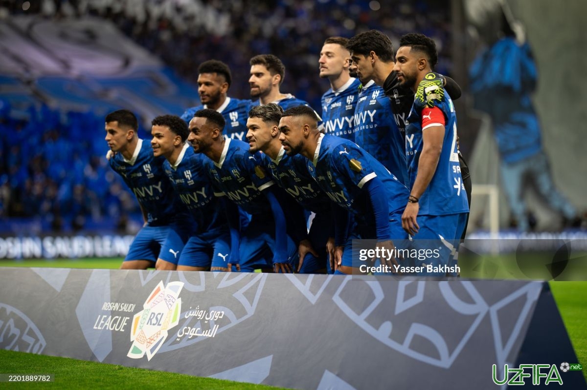               Foto             "Al Hilol" Toshkentga etib keldi		- uzfifa.net.