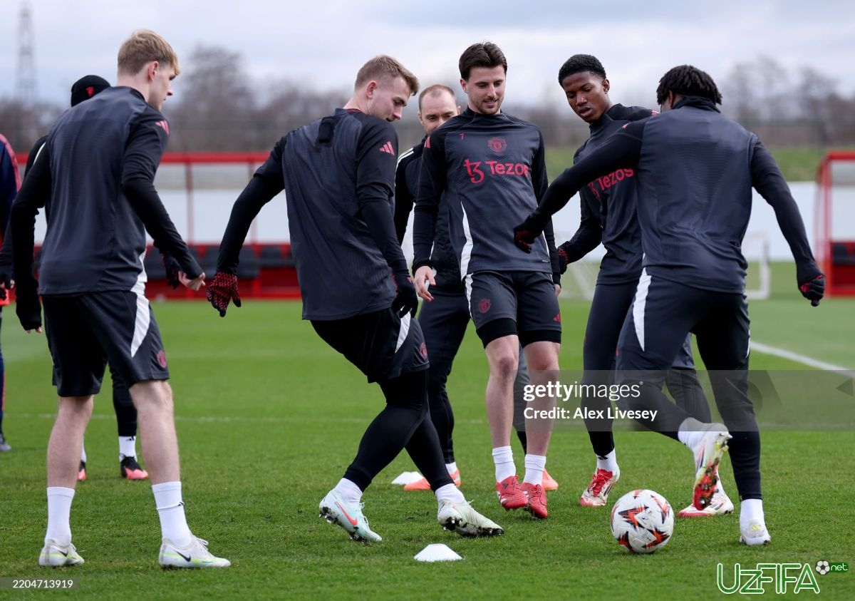 "Manchester Yunayted" "billuri" safga qaytdi - uzfifa.net.