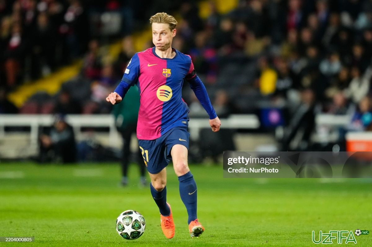 "Barselona" de Yong bilan shartnomani uzaytirmoqchi - uzfifa.net.