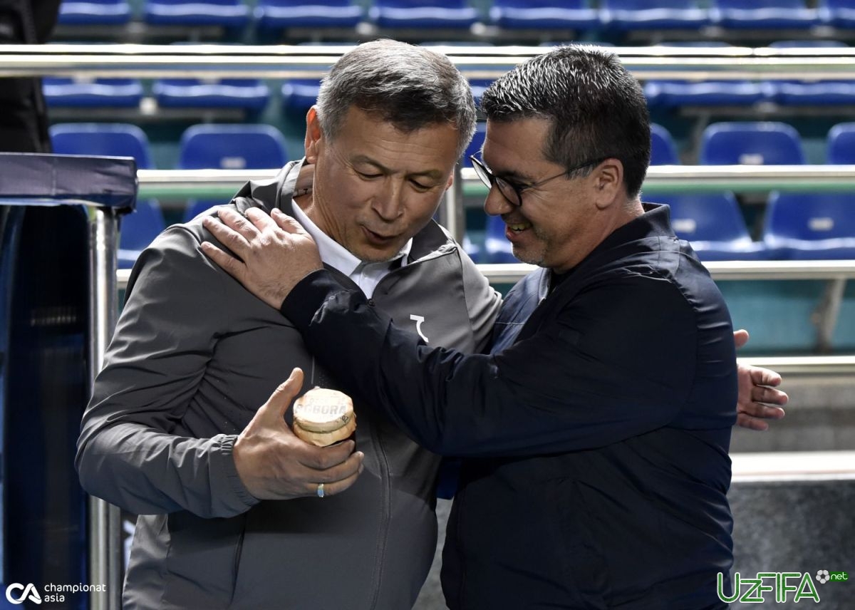               Foto&nbsp;            "Paxtakor" - OKMK uchrashuvidan GALEREYA		- uzfifa.net.