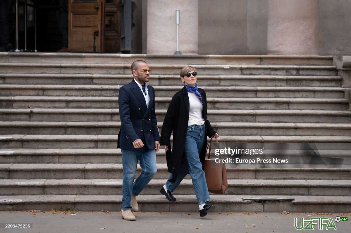                           Dani Alves medialiga klubi bilan muzokaralar olib bormoqda		- uzfifa.net.