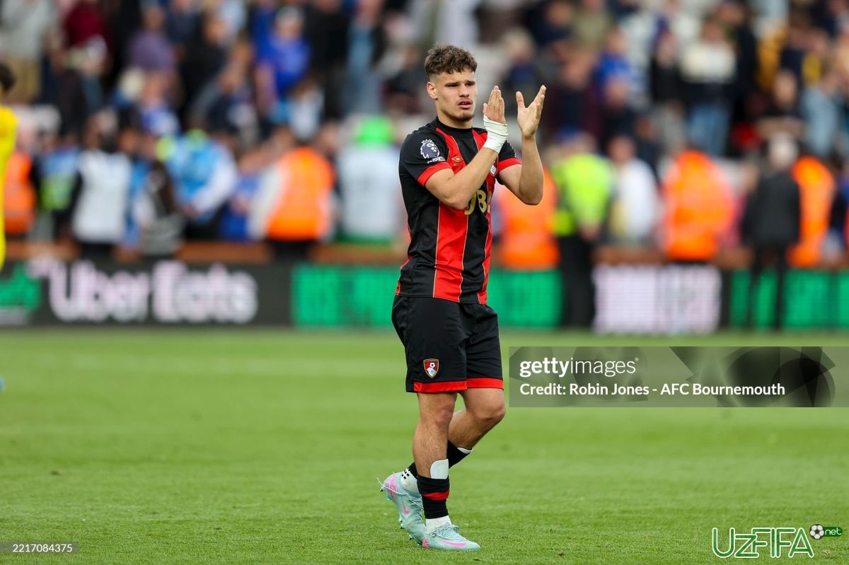 "Liverpul" APLdan himoyachi sotib olmoqchi - uzfifa.net.