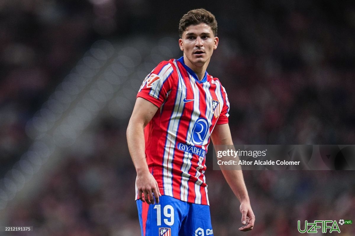                           Penaltidagi “ikkinchi teginish” qoidasiga o'zgartish kiritildi  		- uzfifa.net.