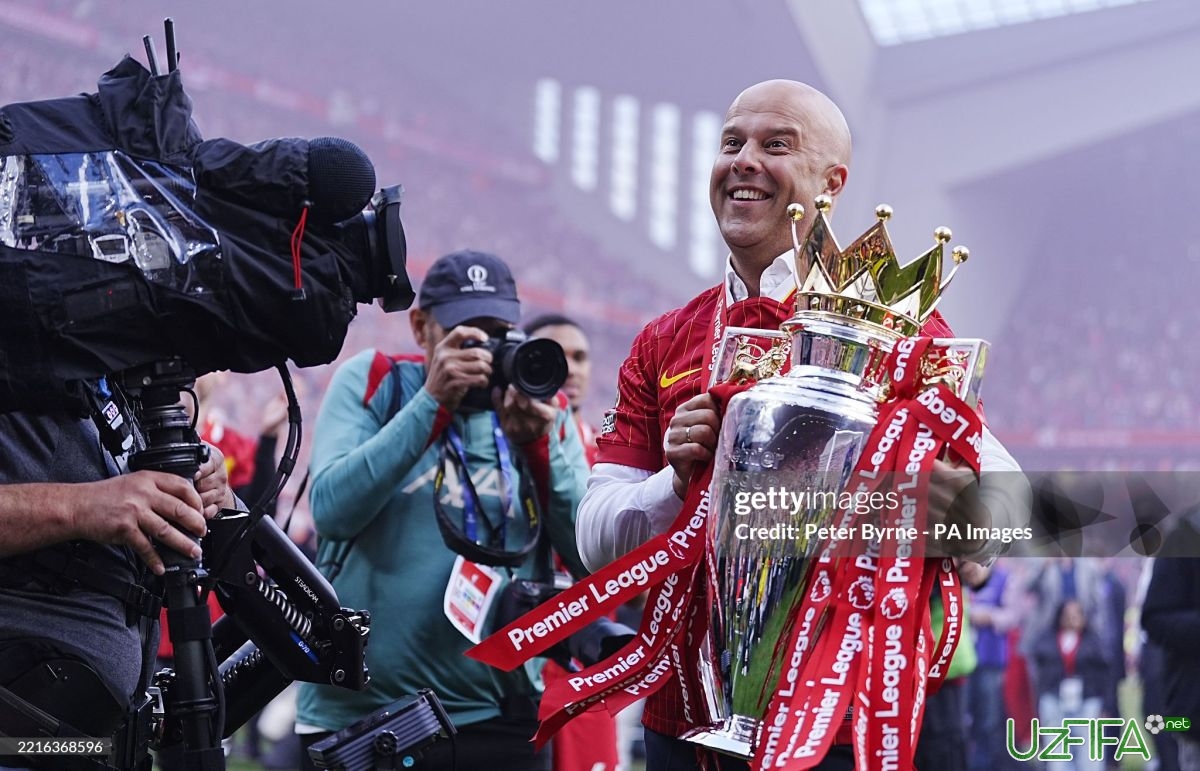                           "Liverpul" Malik bilan muzokaralarni boshladi		- uzfifa.net.