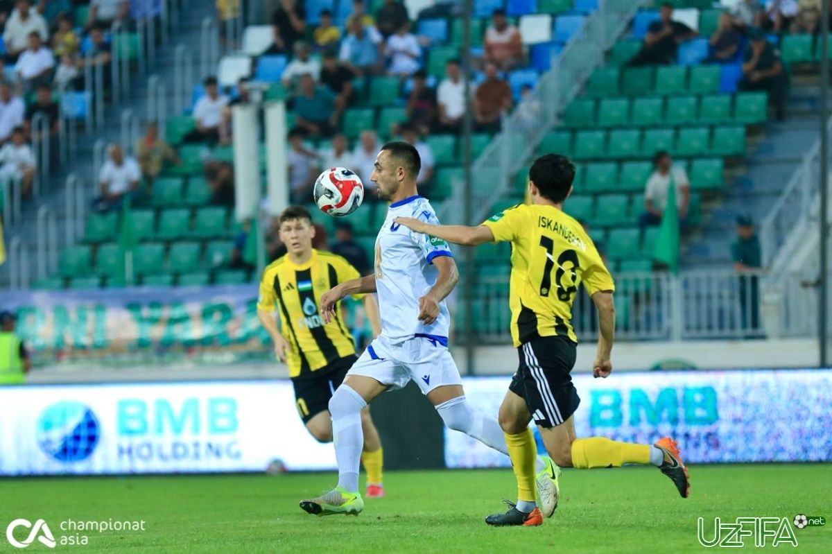 O'zbekiston Kubogi. "Neftchi" o'z uyida "Mashal"ga mag'lub bo'lib, musobaqa bilan xayrlashdi. "So'g'diyona" "Qizilqum"ni qiyinchiliksiz mag'lubiyatga uch- uzfifa.net.