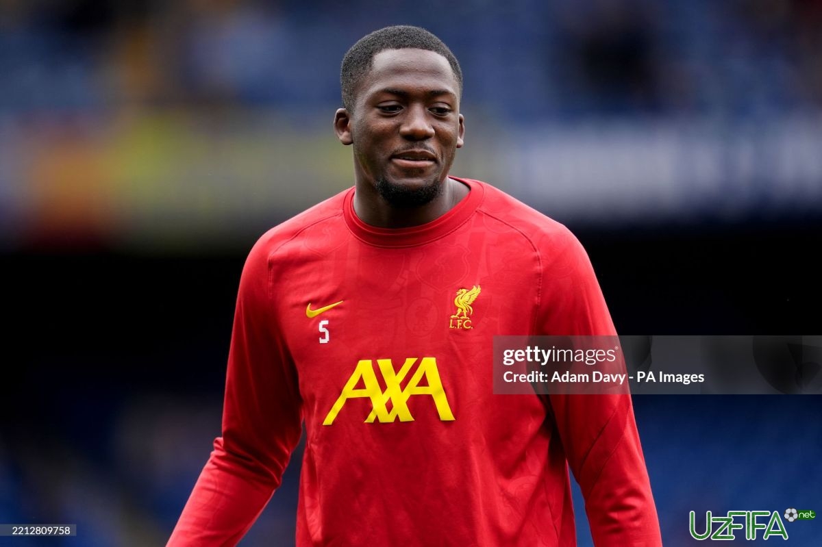 "Liverpul" futbolchisi uchun uch top-klub kurashadi - uzfifa.net.