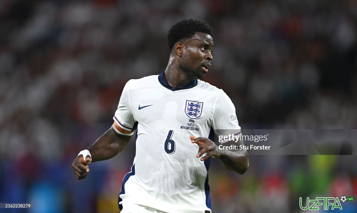 “Liverpul“ Angliya terma jamoasi himoyachisi borasida muzokaralarni boshladi - uzfifa.net.