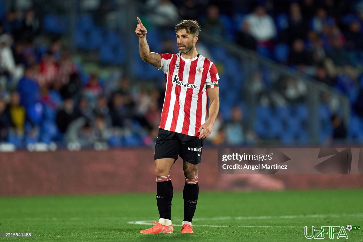 "Atletik" futbolchisi Alvares futboldan chetlatildi - uzfifa.net.