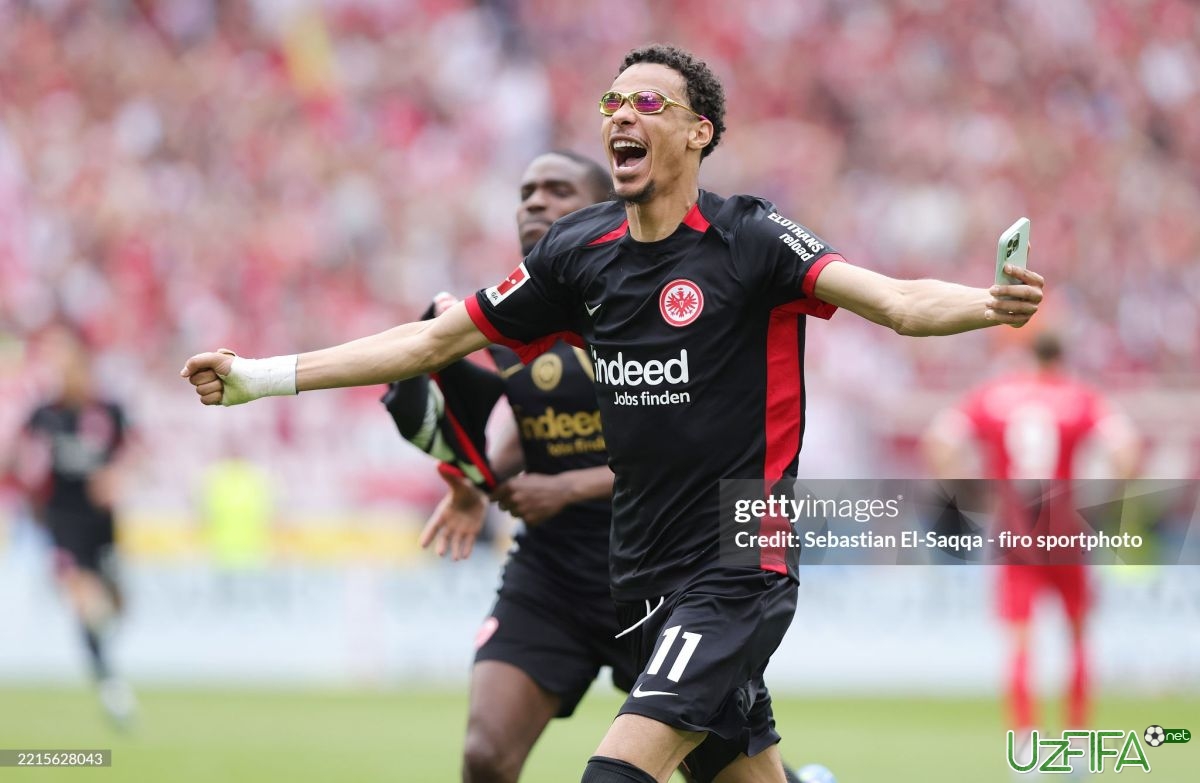 "Liverpul" Ekitike transferi bo'yicha muzokaralarni boshlaydi - uzfifa.net.