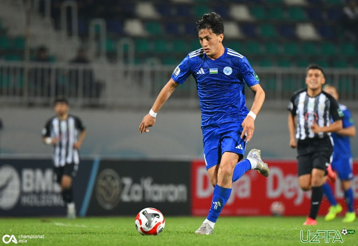 "Navbahor"ni ikki futbolchi tark etdi - uzfifa.net.
