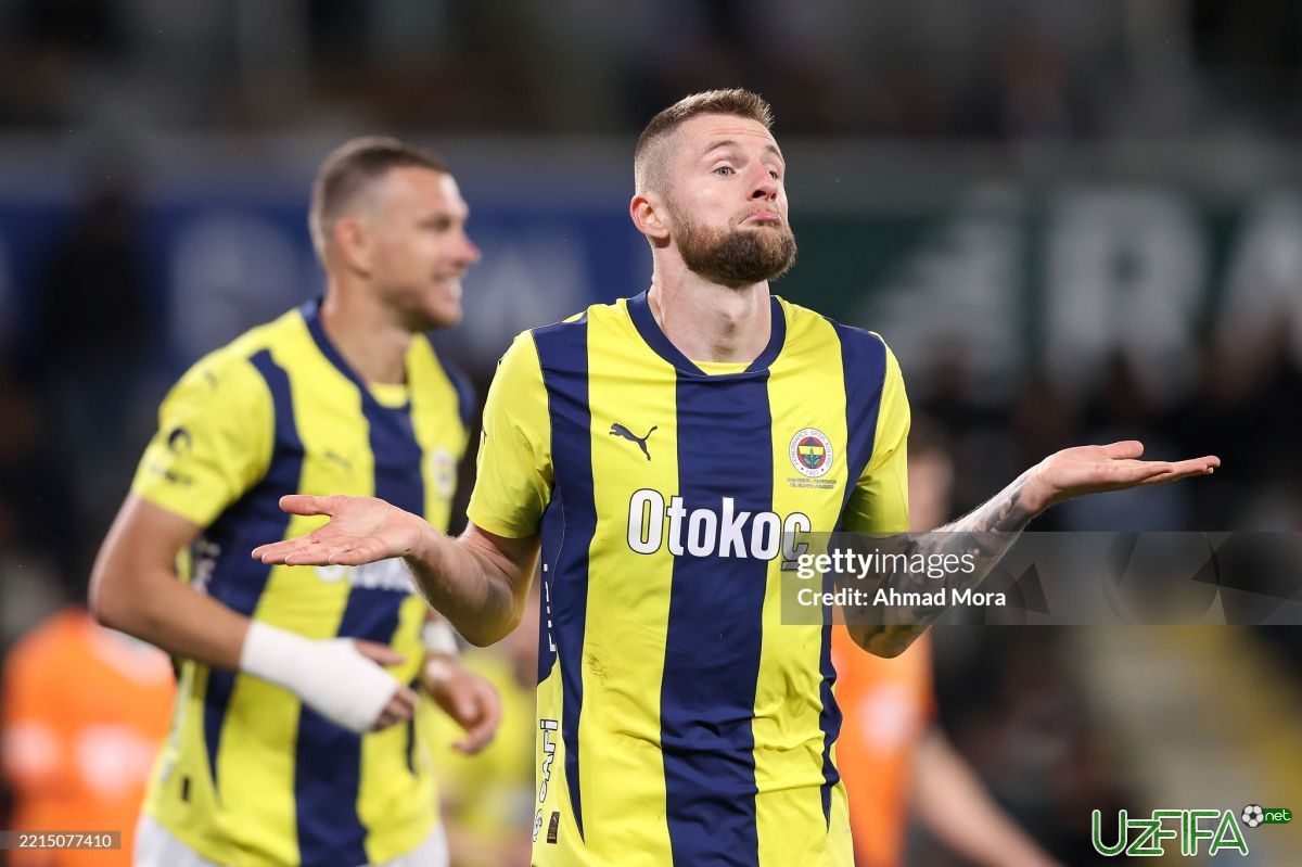 "Fenerbaxche" PSJ himoyachisini sotib oladi - uzfifa.net.