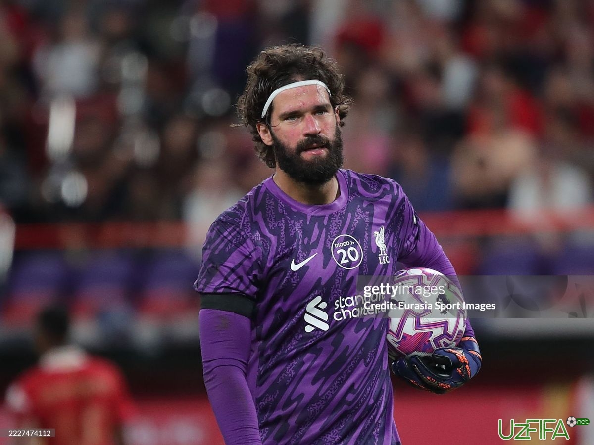 Alisson Osiyo turnesi davomida "Liverpul"ni tark etdi - uzfifa.net.