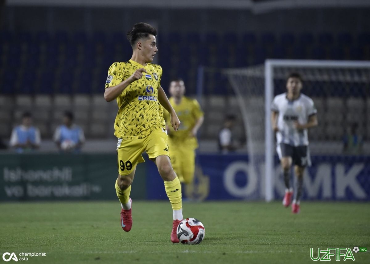 "Surxon" - "Qizilqum". Tarkiblar malum - uzfifa.net.