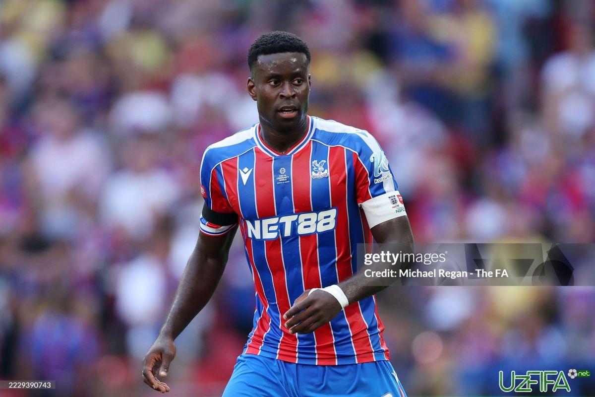                           "Liverpul" Angliya terma jamoasi himoyachisini nishonga oldi		- uzfifa.net.