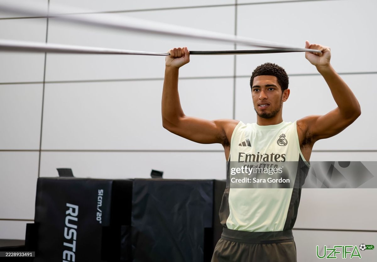                           Jud Bellingemning qachon safga qaytishi malum 		- uzfifa.net.