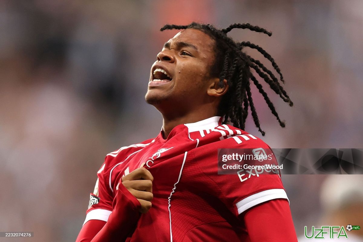 16 yoshli Rio "Liverpul" tarixiga kirdi - uzfifa.net.