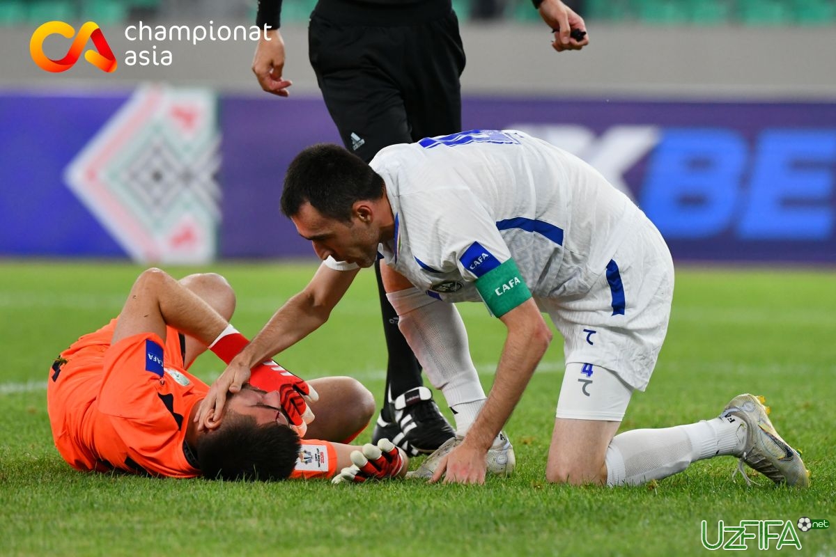               Foto&nbsp;            Farrux Sayfiev Rasul Chorievning holidan xabar oldi		- uzfifa.net.