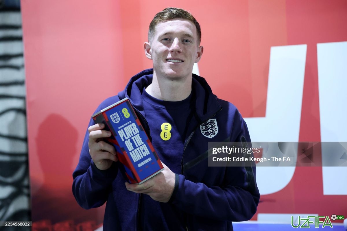                           "Manchester Yunayted" Angliya terma jamoasi yarim himoyachisiga qiziqmoqda		- uzfifa.net.