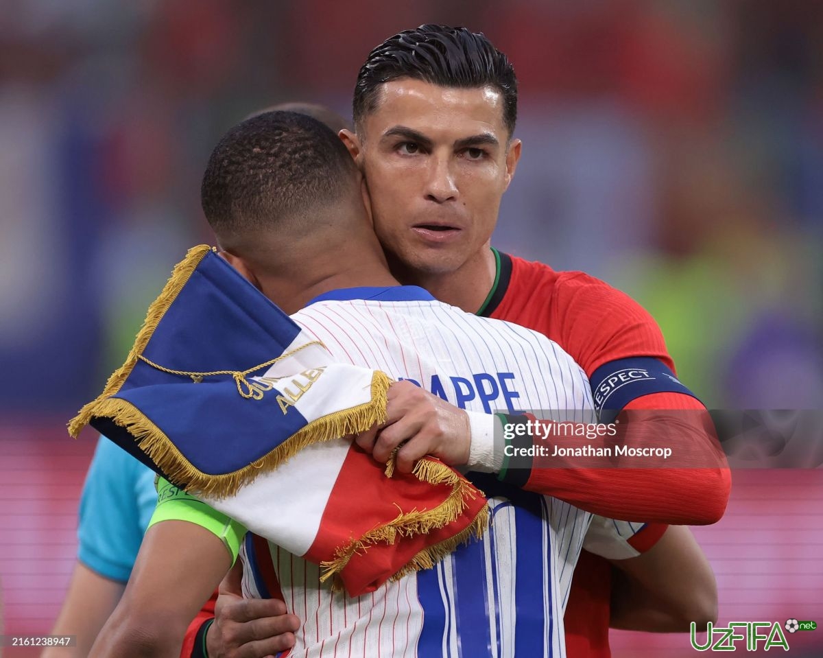                           Kilian Mbappe: "Ronaldu - eng zo'ri"		- uzfifa.net.