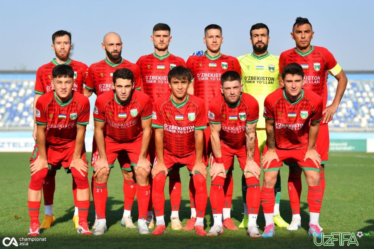 Foto "Lokomotiv" stadioniga chim yotqizish ishlari boshlandi - uzfifa.net.