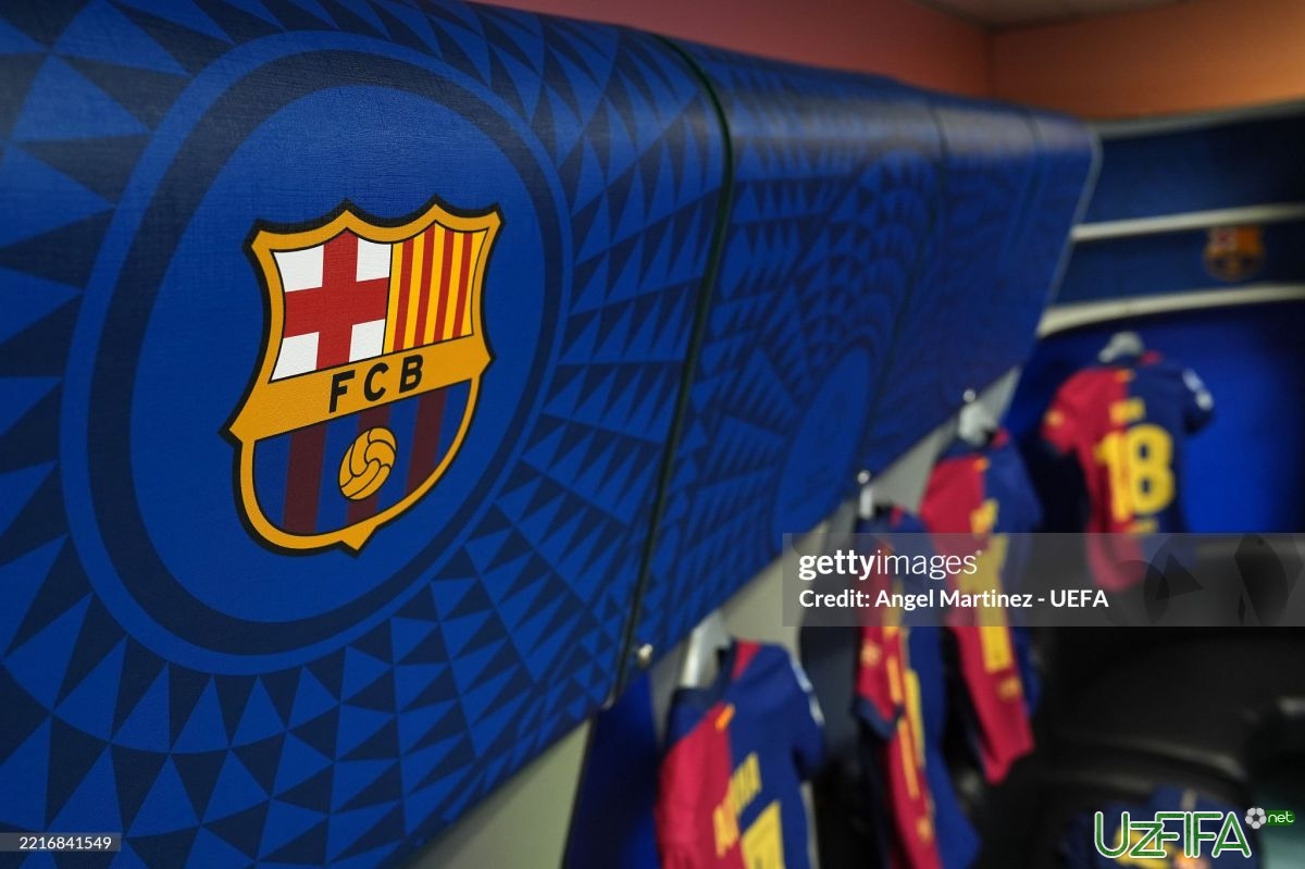 "Barselona" belgiyalik vingerga ko'z tikdi - uzfifa.net.