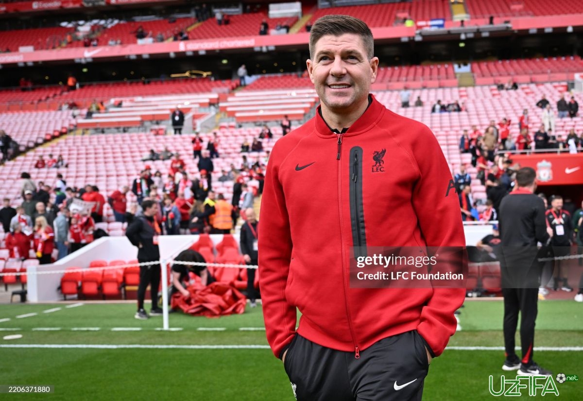 Jerrard Angliya jamoasi boshqaruviga kelishi mumkin - uzfifa.net.