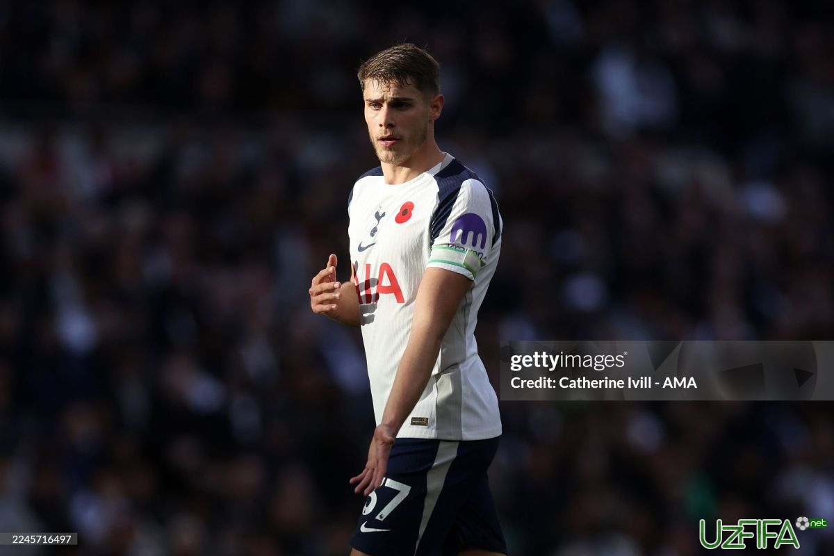                           "Liverpul" van Deykka o'rinbosar topdi		- uzfifa.net.